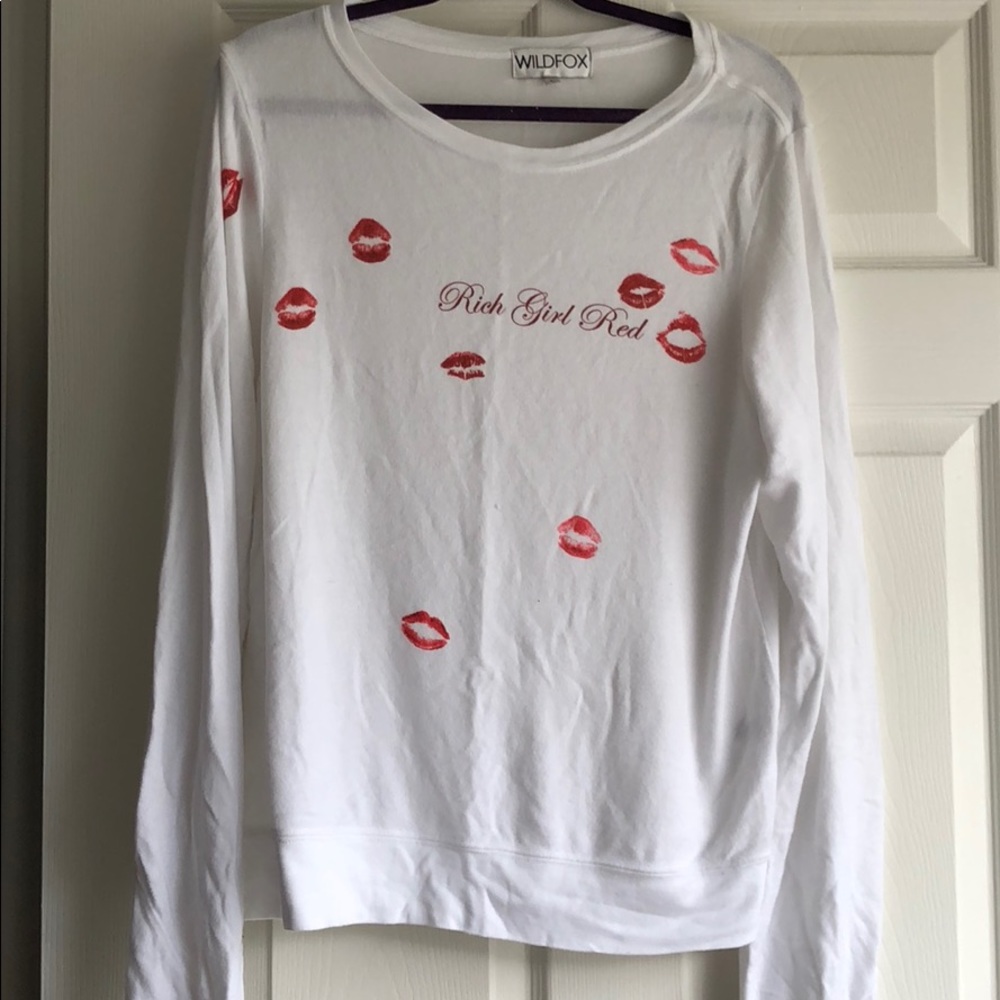 Like new wildfox sweater in large